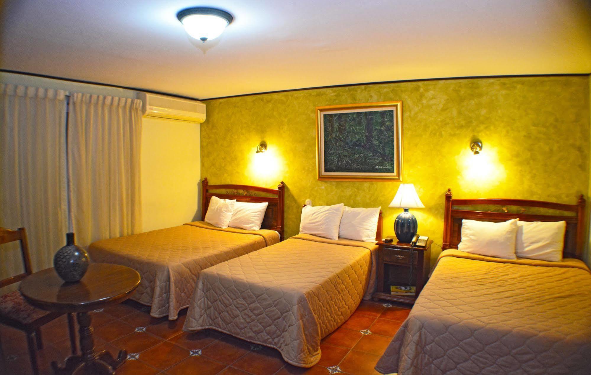 Hotel Colonnade Nicaragua มานากัว ภายนอก รูปภาพ